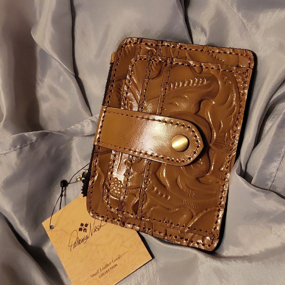 Patricia Nash Cassis Id case BNWT